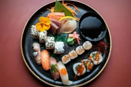 Rui SoaresJantar de sushi no Senhor Raposa’s Secret Drinking Den